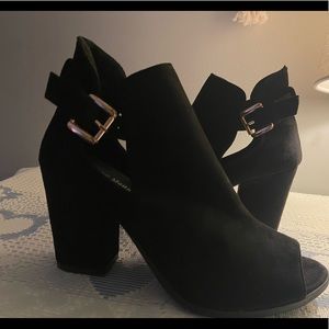 Open Toe Suede Heels